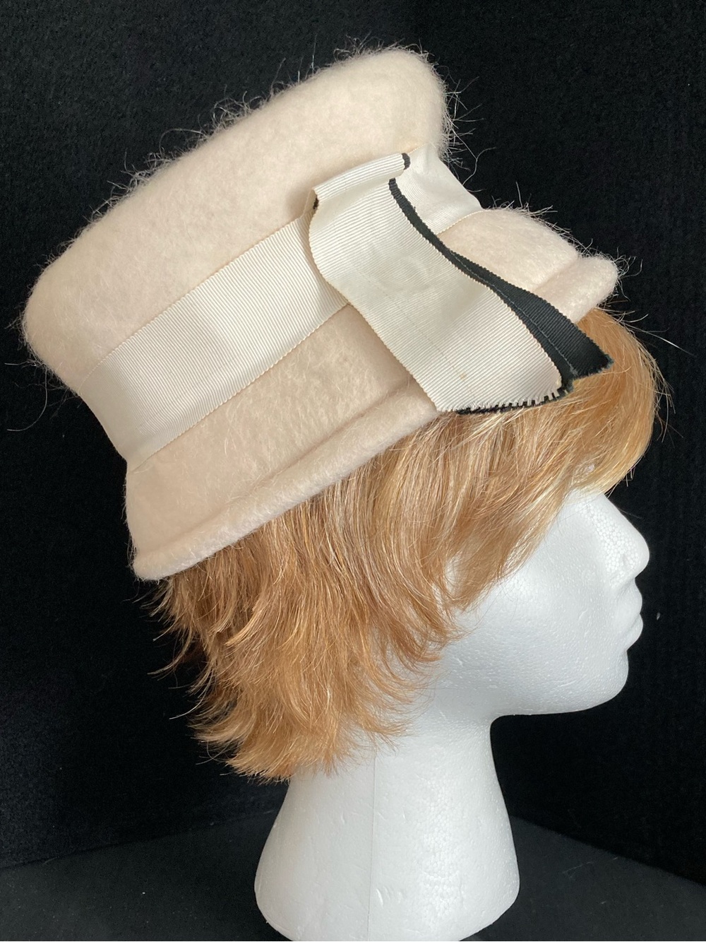 Vintage Mod Cream Wool Felt and Black Grosgrain Ribbon Pillbox Hat